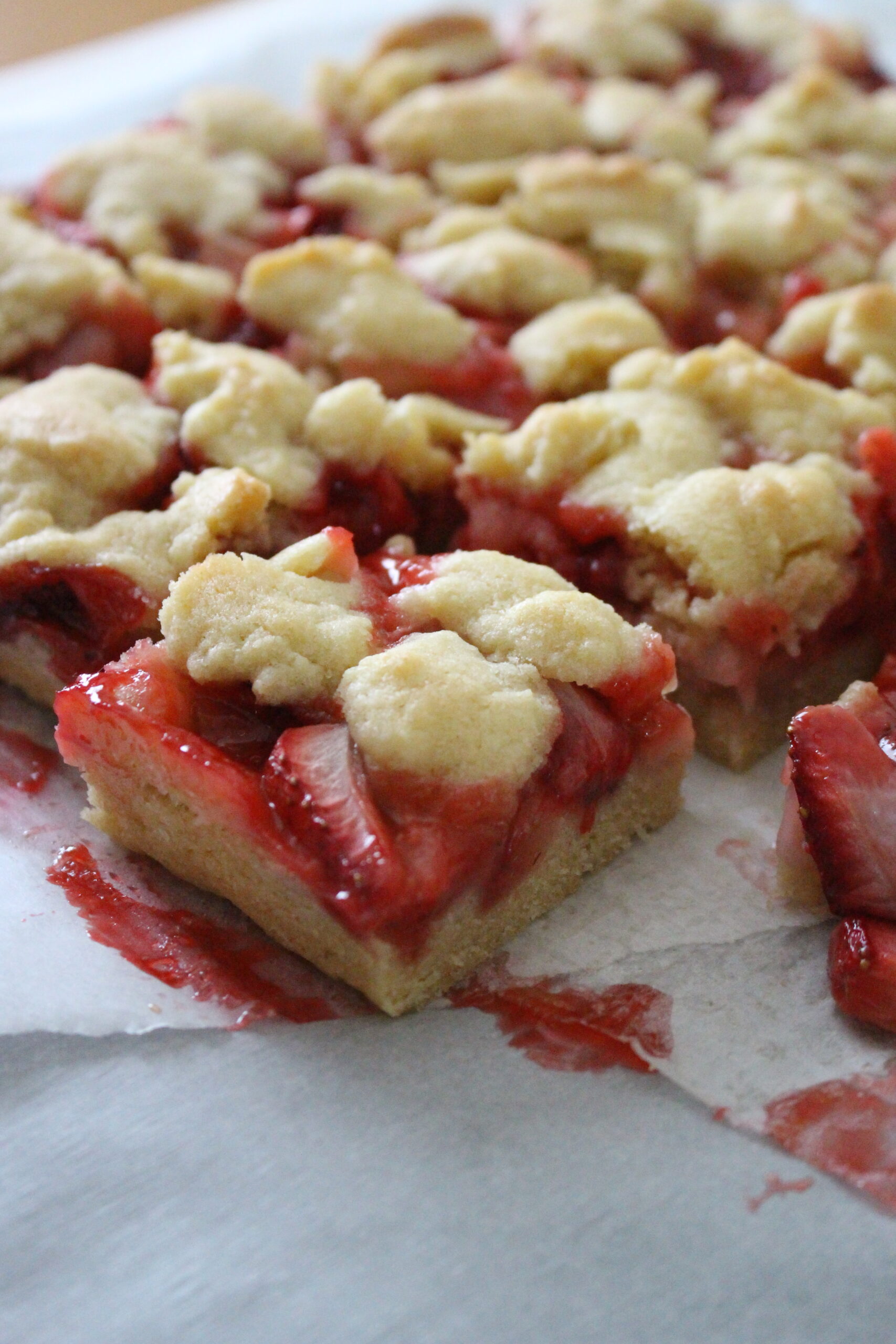 Strawberry Crumb Bars